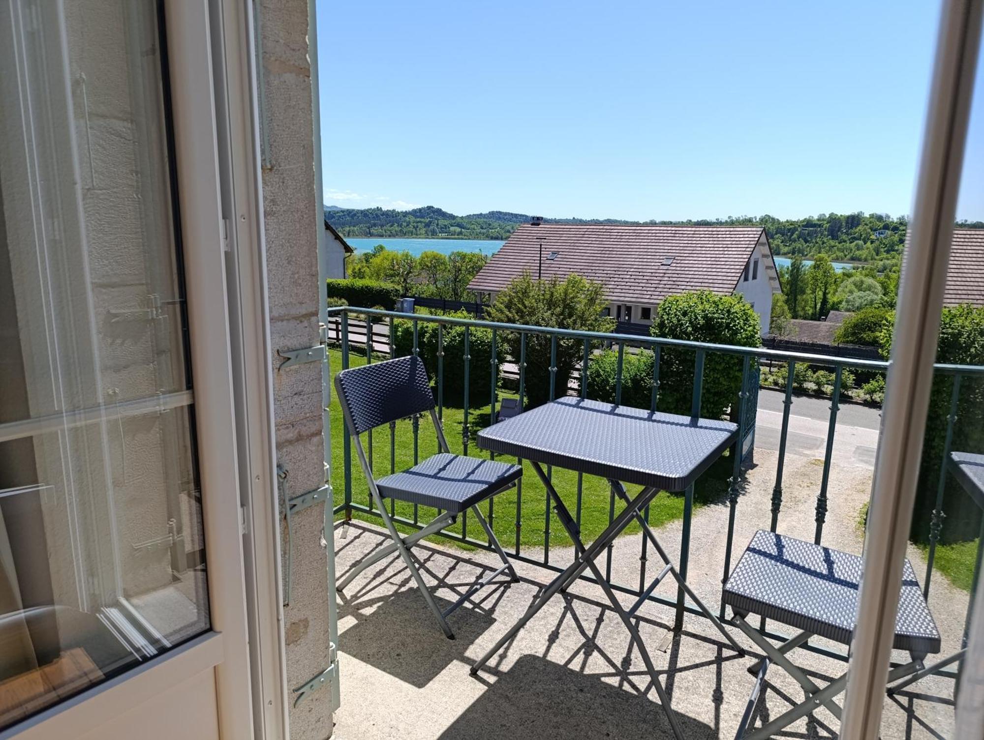 Villas-Du-Lac Appartements De Vacances Et Espace Spa Prive كلارفوكس لي لاكس المظهر الخارجي الصورة